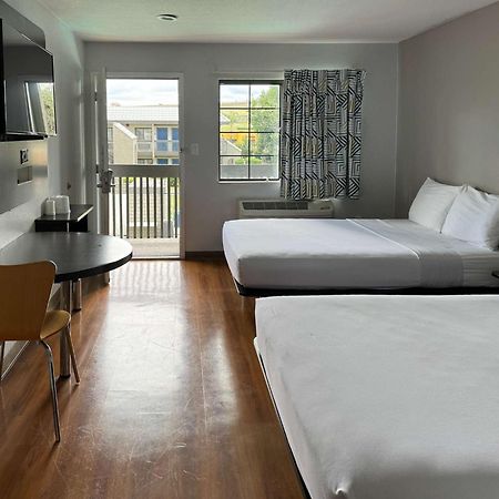 Motel 6-Pomona, Ca - Los Angeles Esterno foto