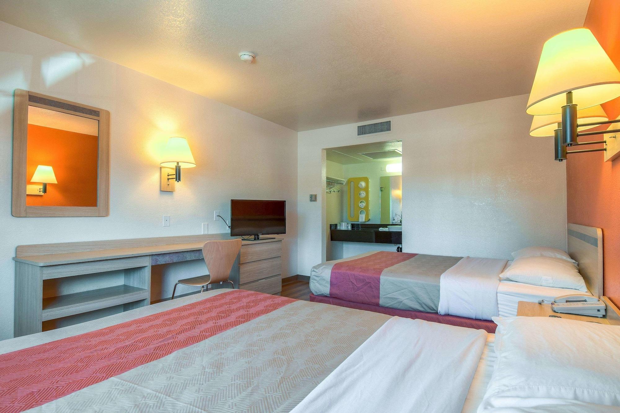Motel 6-Pomona, Ca - Los Angeles Esterno foto