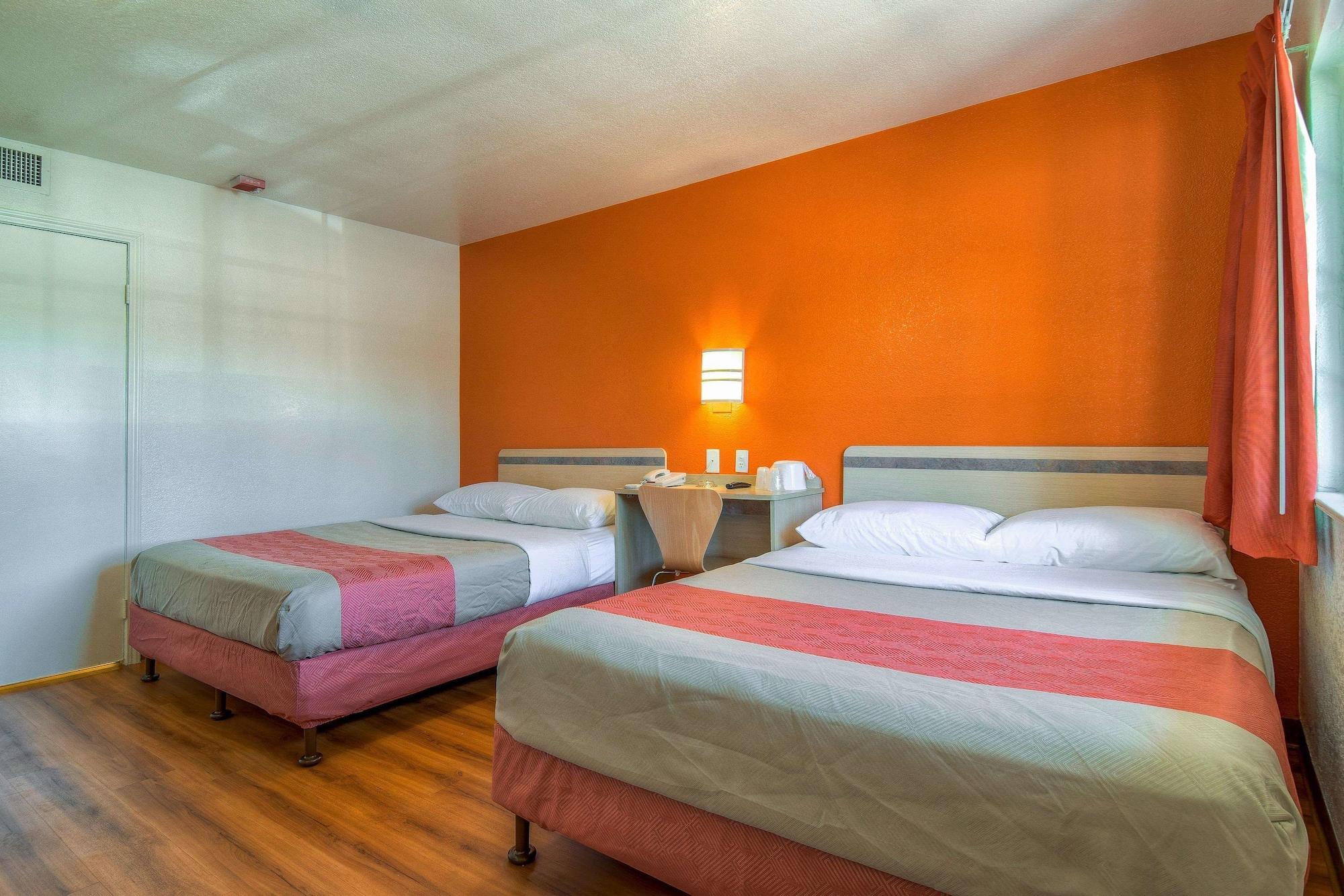 Motel 6-Pomona, Ca - Los Angeles Esterno foto