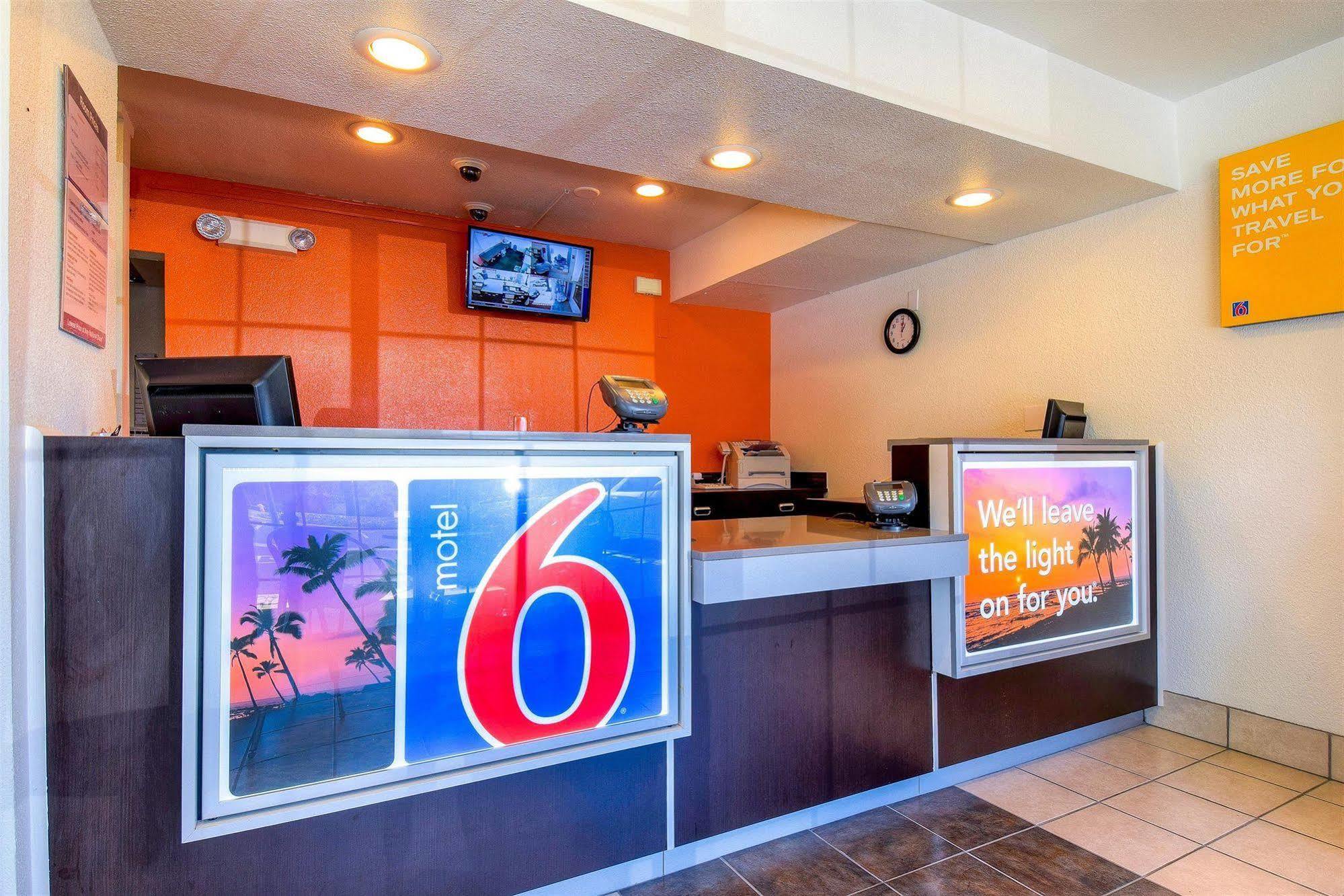 Motel 6-Pomona, Ca - Los Angeles Esterno foto